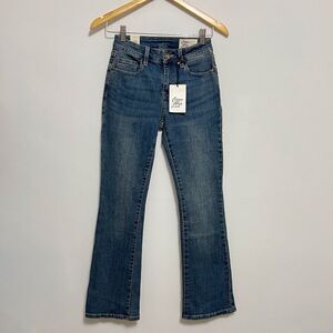 Classic Boot Cut Women's Jeans in Medium Blue